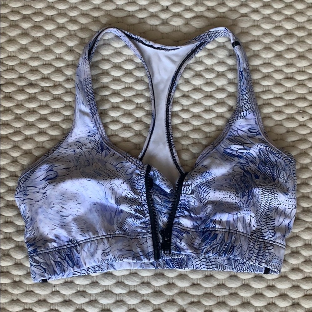 Vie Active. Australian fitness brand. sports bra